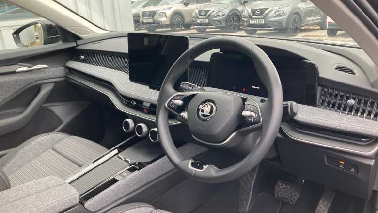 Skoda Superb 2.0 TDI SE Technology 5dr DSG Diesel Estate